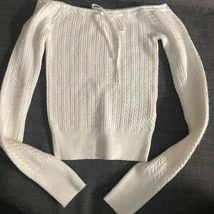 Hollister Off-the-Shoulder Cream Sweater